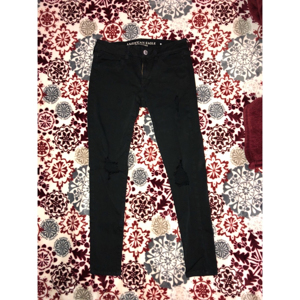 American Eagle Black Distressed Jeggings (Size 6)